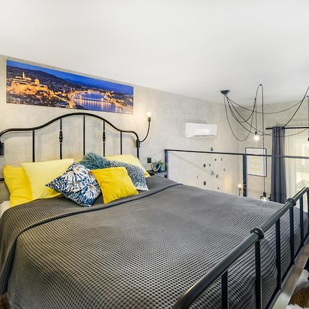 Luxury Apartment In The City Center With Parking Budapest Kültér fotó