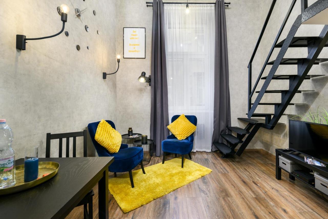 Luxury Apartment In The City Center With Parking Budapest Kültér fotó