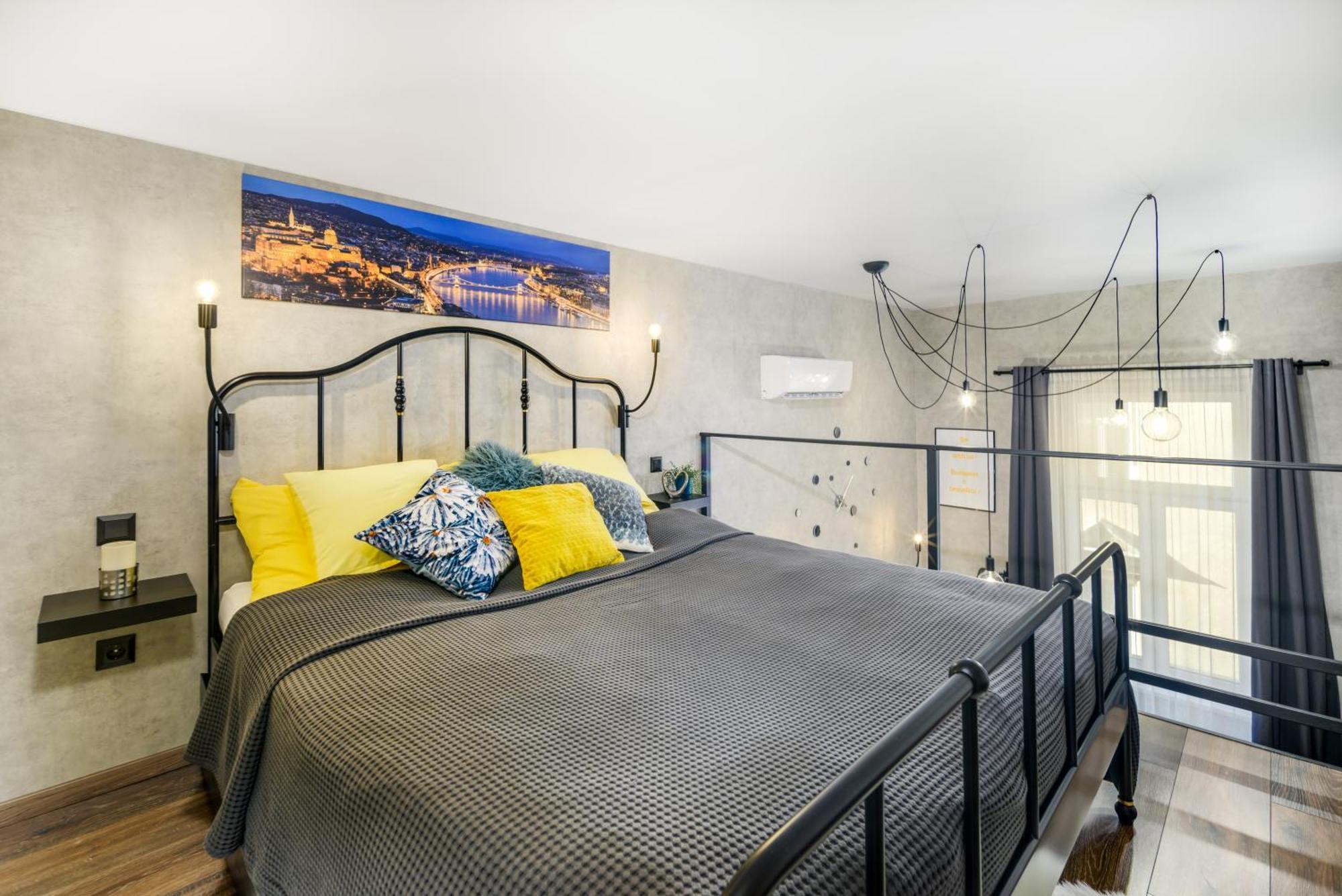 Luxury Apartment In The City Center With Parking Budapest Kültér fotó